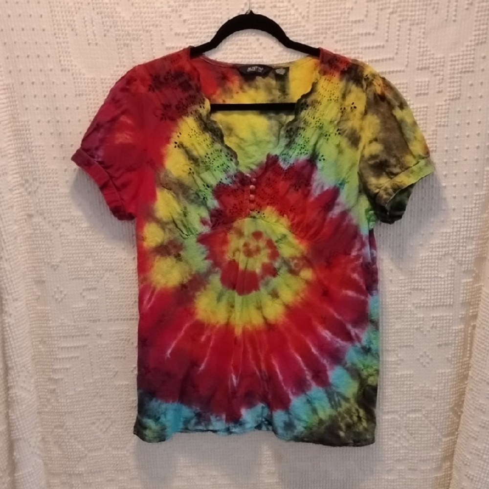 Colorful Tie-Dye Short Sleeve Top